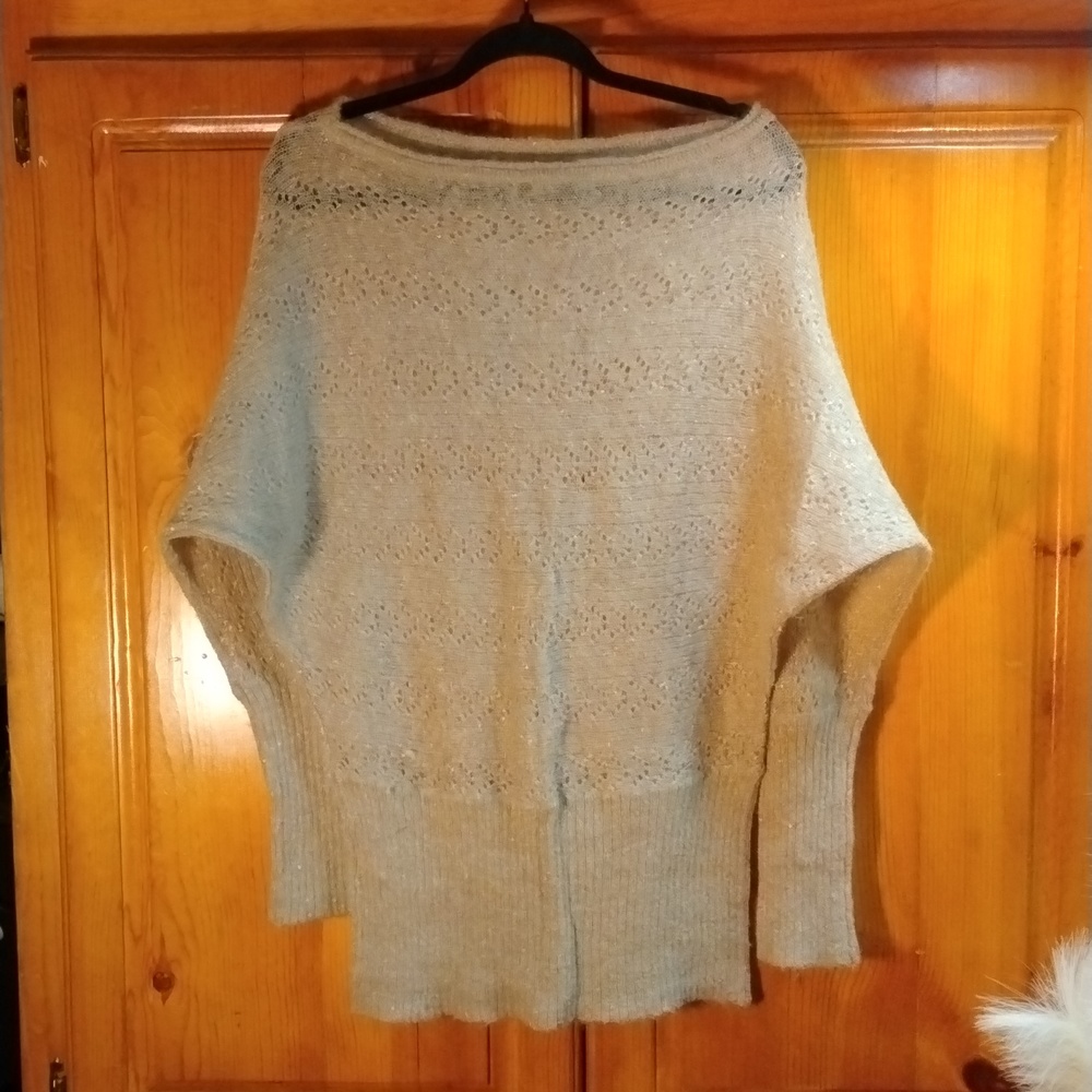 Sweater - Picture 2 of 3